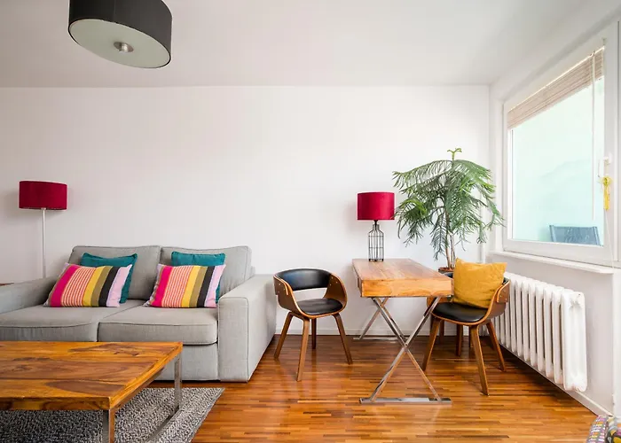 Apartment Czerniakowska Quantic By Bookinghost Warsaw