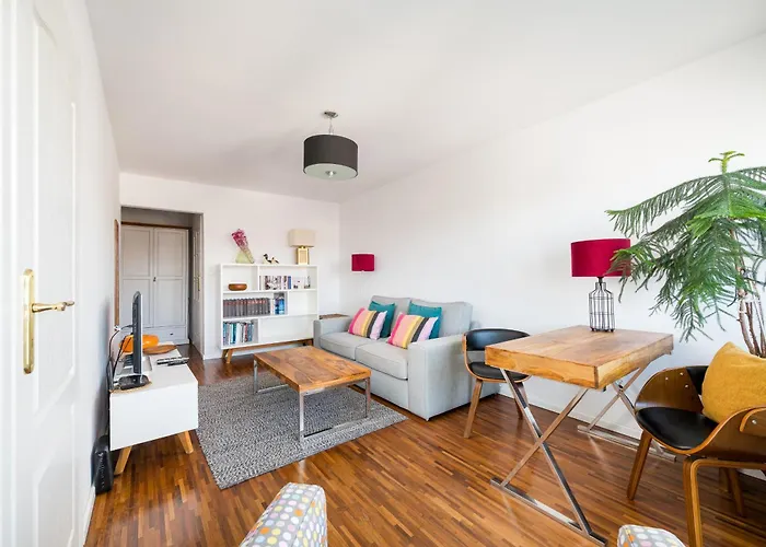 Czerniakowska Quantic By Bookinghost Apartment Warschau